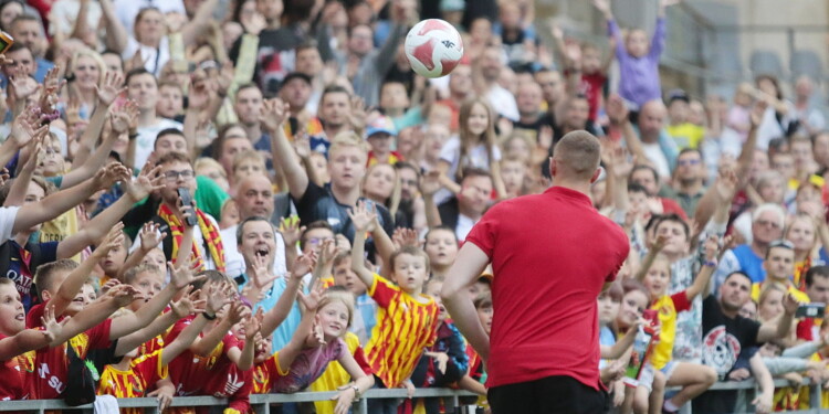 13.07.2022 Kielce. Prezentacja Korony Kielce / Fot. Wiktor Taszłow - Radio Kielce