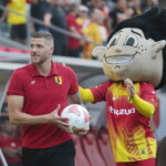 13.07.2022 Kielce. Prezentacja Korony Kielce. Na zdjęciu: Miłosz Trojak / Fot. Wiktor Taszłow - Radio Kielce