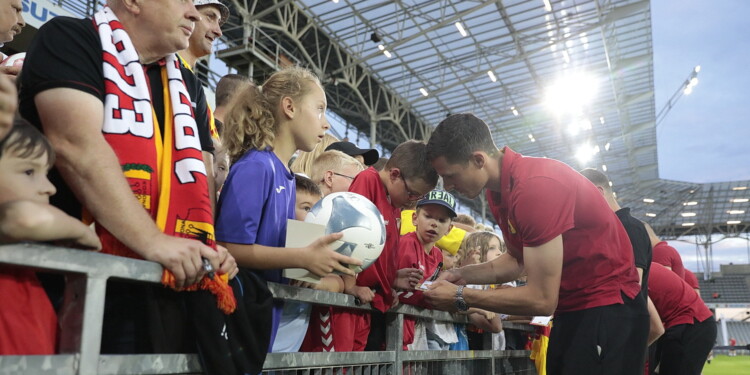 13.07.2022 Kielce. Prezentacja Korony Kielce / Fot. Wiktor Taszłow - Radio Kielce