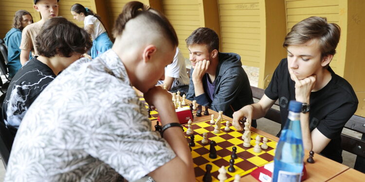 14.07.2022. Kielce. Wakacyjna Szkoła Szachowa Radia Kielce / Fot. Wiktor Taszłow - Radio Kielce
