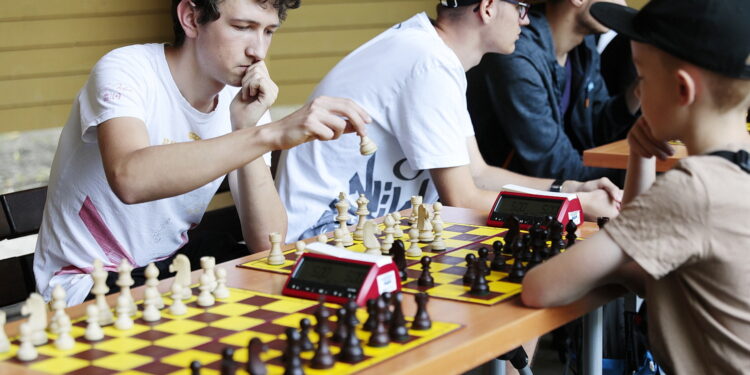 14.07.2022. Kielce. Wakacyjna Szkoła Szachowa Radia Kielce / Fot. Wiktor Taszłow - Radio Kielce