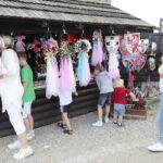 16.07.2022. Zamek w Chęcinach. Pokazy rycerzy Zakonu Krzyżackiego / Fot. Wiktor Taszłow - Radio Kielce