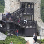 16.07.2022. Zamek w Chęcinach. Pokazy rycerzy Zakonu Krzyżackiego / Fot. Wiktor Taszłow - Radio Kielce