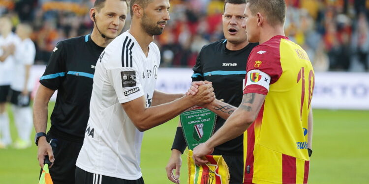 16.07.2022. Kielce. PKO BP Ekstraklasa - 1. kolejka. Mecz: Korona Kielce - Legia Warszawa / Fot. Wiktor Taszłow - Radio Kielce