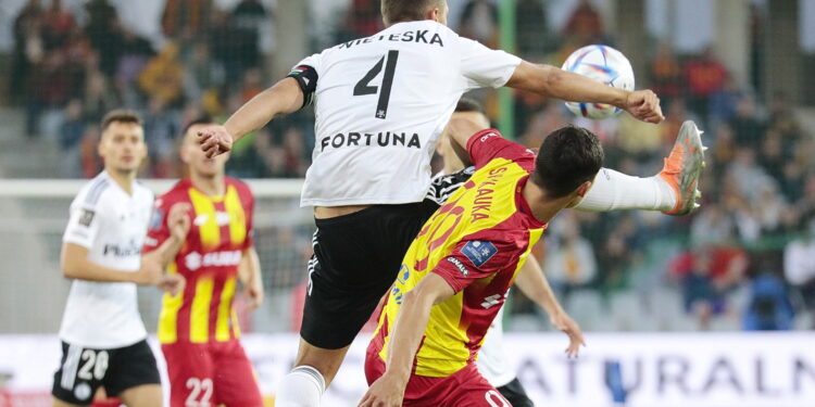 16.07.2022. Kielce. PKO BP Ekstraklasa - 1. kolejka. Mecz: Korona Kielce - Legia Warszawa / Fot. Wiktor Taszłow - Radio Kielce