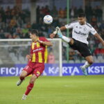 16.07.2022. Kielce. PKO BP Ekstraklasa - 1. kolejka. Mecz: Korona Kielce - Legia Warszawa. Na zdjęciu (z lewej): Jewgienij Szykawka / Fot. Wiktor Taszłow - Radio Kielce