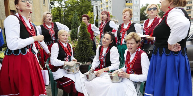 17.07.2022. Kielce, WDK. Druga edycja imprezy „Hej, ode wsi do miasta” / Fot. Wiktor Taszłow - Radio Kielce