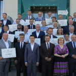 18.07.2022. Kielce. WFOŚiGW. Wręczenie promes dla przedstawicieli gmin, które wzorowo są zaangażowane w realizację programu Czyste Powietrze / Fot. Wiktor Taszłow - Radio Kielce