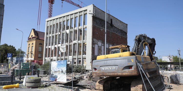 Kielce. Dworzec kolejowy / Fot. Wiktor Taszłow - Radio Kielce