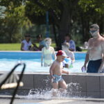 22.07.2022. Kielce. Basen przy ulicy Szczecińskiej / Fot. Wiktor Taszłow - Radio Kielce