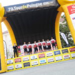 209.07.2022. Kielce. Rynek. Prezentacja kolarzy startujących w 79. Tour de Pologne / Fot. Wiktor Taszłow - Radio Kielce