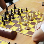 26.07.2022. Kielce. Park Miejski. Wakacyjna Szkoła Szachowa Radia Kielce / Fot. Wiktor Taszłow - Radio Kielce