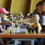 Adrian Ciepliński najlepszy w blitzu - Radio Kielce 28.07.2022. Kielce. Park Miejski. Wakacyjna Szkoła Szachowa Radia Kielce / Fot. Wiktor Taszłow - Radio Kielce