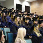 28.07.2022. Kielce. Pożegnanie absolwentów Collegium Medicum / Fot. Wiktor Taszłow - Radio Kielce