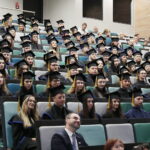 28.07.2022. Kielce. Pożegnanie absolwentów Collegium Medicum / Fot. Wiktor Taszłow - Radio Kielce