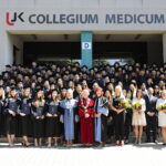 28.07.2022. Kielce. Pożegnanie absolwentów Collegium Medicum / Fot. Wiktor Taszłow - Radio Kielce