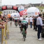30.07.2022. Kielce. Rynek. Start wyścigu Toru de Pologne / Fot. Wiktor Taszłow - Radio Kielce