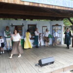 31.07.2022. Tokarnia. Muzeum etnograficzne. Wiejskie SPA / Fot. Wiktor Taszłow - Radio Kielce