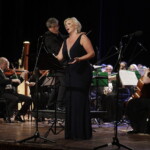 10.07.2022. Busko-Zdrój. 28. Międzynarodowy Festiwal Muzyczny im. Krystyny Jamroz. Koncert finałowy. Na zdjęciu: Jolanta Wagner / Fot. Jarosław Kubalski - Radio Kielce