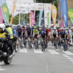 02.07.2022 Kielce. Kolarski Międzynarodowy Wyścig Solidarności i Olimpijczyków. Start honorowy