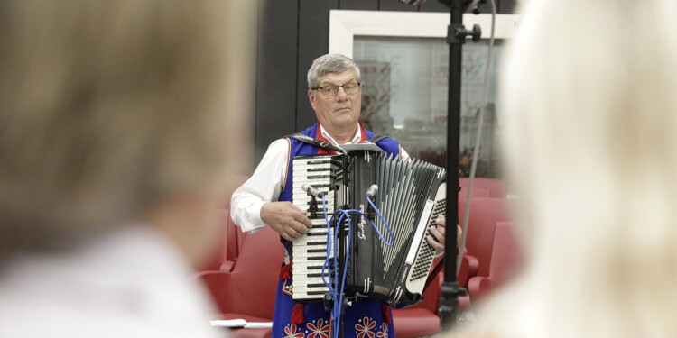 02.07.2022 Radio Kielce. Studio Gram. Zespół Pacanowianie / fot. Jarosław Kubalski - Radio Kielce