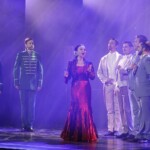 02.07.2022. Busko-Zdrój. Inauguracja 28. Międzynarodowego Festiwalu Muzycznego im. Krystyny Jamroz. Na zdjęciu (w środku): Grażyna Brodzińska / Fot. Jarosław Kubalski - Radio Kielce