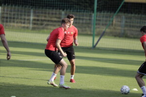 04.06.2022 Kielce. Trening piłkarzy Korona Kielce II / Fot. Jarosław Kubalski - Radio Kielce