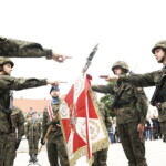 Absolwenci klas mundurowych złożyli uroczystą przysięgę - Radio Kielce 08.07.2022 Kielce. Centrum Przygotowań do Misji Zagranicznych. Przysięga elewów / Fot. Jarosław Kubalski - Radio Kielce