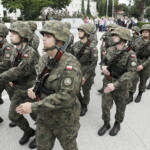 Absolwenci klas mundurowych złożyli uroczystą przysięgę - Radio Kielce 08.07.2022 Kielce. Centrum Przygotowań do Misji Zagranicznych. Przysięga elewów / Fot. Jarosław Kubalski - Radio Kielce