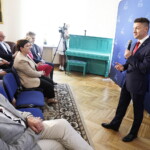 09.07.2022. Busko-Zdrój. Wizyta europoseł Beaty Szydło / Fot. Jarosław Kubalski - Radio Kielce