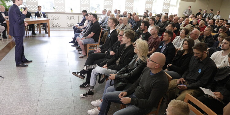 11.07.2022 Kielce. Spotkanie działaczy Konfederacji z sympatykami / Fot. Jarosław Kubalski - Radio Kielce