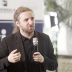 11.07.2022 Kielce. Spotkanie działaczy Konfederacji z sympatykami. Na zdjęciu poseł Dobromir Sośnierz / Fot. Jarosław Kubalski - Radio Kielce