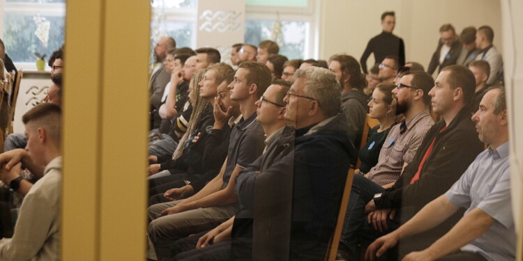 11.07.2022 Kielce. Spotkanie działaczy Konfederacji z sympatykami / Fot. Jarosław Kubalski - Radio Kielce