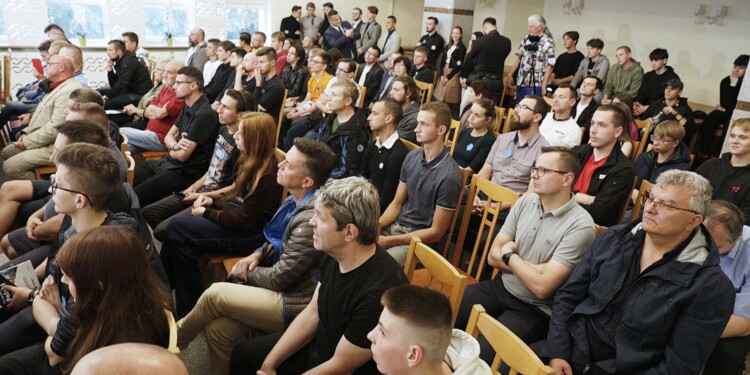 11.07.2022 Kielce. Spotkanie działaczy Konfederacji z sympatykami / Fot. Jarosław Kubalski - Radio Kielce