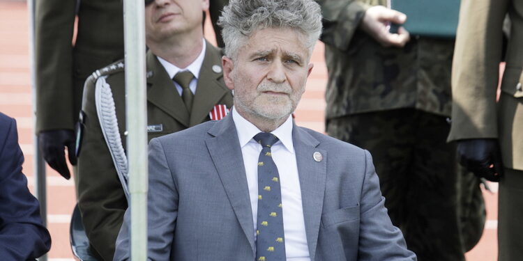 23.07.2022 Kielce. Przysięga Wojsk Obrony Terytorialnej. Na zdjęciu senator Krzysztof Słoń / Fot. Jarosław Kubalski - Radio Kielce