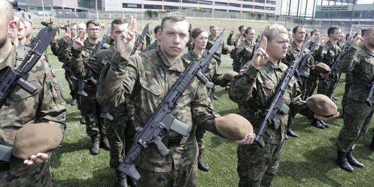 23.07.2022 Kielce. Przysięga Wojsk Obrony Terytorialnej / Fot. Jarosław Kubalski - Radio Kielce