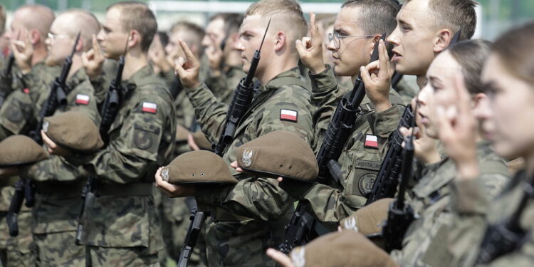 23.07.2022 Kielce. Przysięga Wojsk Obrony Terytorialnej / Fot. Jarosław Kubalski - Radio Kielce