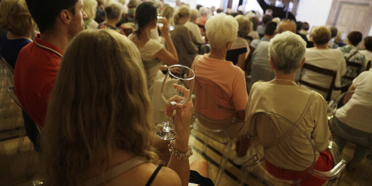 23.07.2022 Kielce. Pałac Biskupów Krakowskich. Koncert z cyklu "Chopinowskie inspiracje" / Fot. Jarosław Kubalski - Radio Kielce