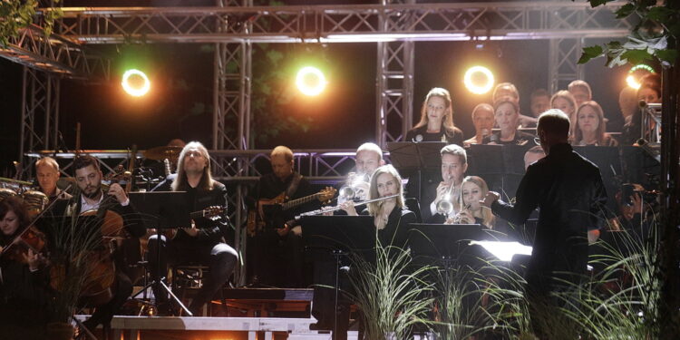 26.07.2022 Kielce. Koncert TVP3 Kielce Antoniemu Hedzie "Szaremu" / Fot. Jarosław Kubalski - Radio Kielce