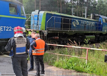 12.07.2022. Jęgrzna, pow. skarżyski. Pożar lokomotywy / Fot. KP PSP w Skarżysku-Kamiennej