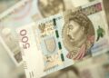 Będą dwie podwyżki minimalnego wynagrodzenia. Kiedy i o ile? - Radio Kielce Banknot 500 zł / Fot. NBP