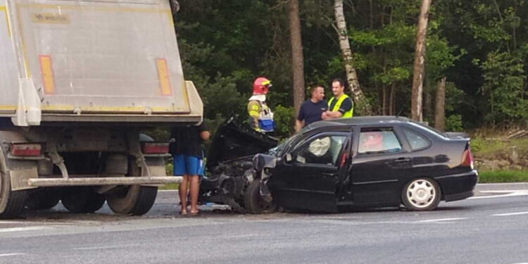 20.07.2022. Ruda Maleniecka. Wypadek / Fot. słuchacz Radia Kielce