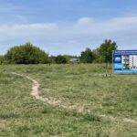 29.07.2022. Ostrowiec Świętokrzyski. Miejsce, gdzie ma powstać osiedle / Fot. Emilia Sitarska - Radio Kielce