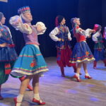 26.07.2022. Opatów. Występ Ludowego Zespołu Tańca „Barwinok”. / Fot. Emilia Sitarska - Radio Kielce