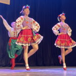 26.07.2022. Opatów. Występ Ludowego Zespołu Tańca „Barwinok”. / Fot. Emilia Sitarska - Radio Kielce