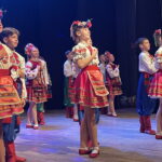 26.07.2022. Opatów. Występ Ludowego Zespołu Tańca „Barwinok”. / Fot. Emilia Sitarska - Radio Kielce