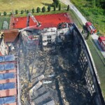 10.07.2022. Sędziszów. Budynek basenu po pożarze / Fot. Jarosław Kubalski - Radio Kielce