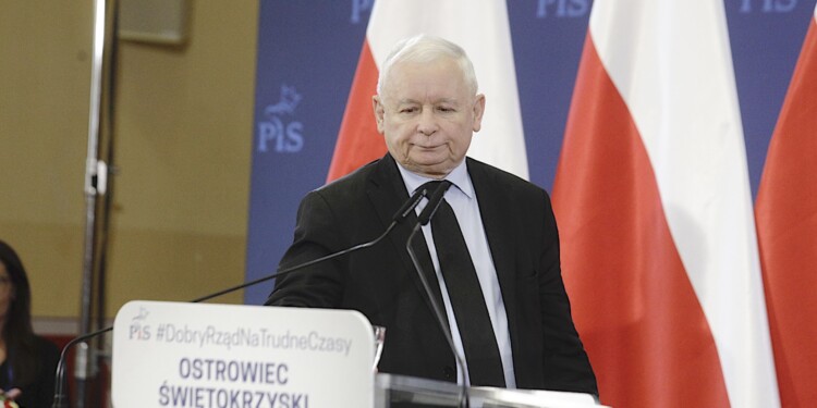 03.07.2022. Ostrowiec Świętokrzyski. Wizyta Jarosława Kaczyńskiego. Na zdjęciu: Jarosław Kaczyński - prezes PiS / Fot. Jarosław Kubalski - Radio Kielce