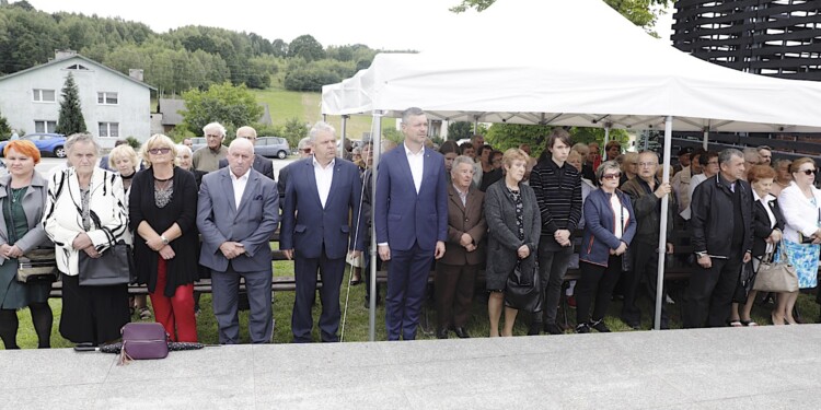 12.07.2022 Michniów. Obchody Dnia Walki i Męczeństwa Wsi Polskiej w 79. rocznicę pacyfikacji wsi Michniów / Fot. Jarosław Kubalski - Radio Kielce