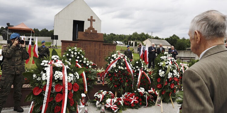 12.07.2022 Michniów. Obchody Dnia Walki i Męczeństwa Wsi Polskiej w 79. rocznicę pacyfikacji wsi Michniów / Fot. Jarosław Kubalski - Radio Kielce